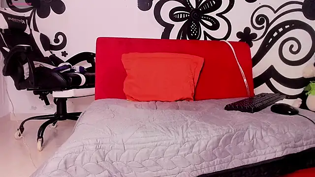 BruceNixon online show from 09/22/25, 08:33