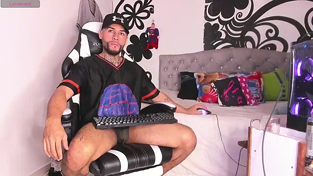 BruceNixon online show from 10/03/25, 09:56