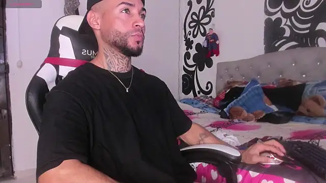 BruceNixon online show from 10/23/25, 08:40