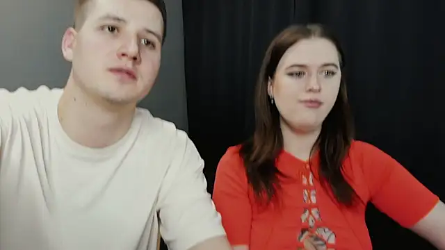 Snapshot of Pinku_kitsune chatting on 02/09/25, 01:35 Pinku kitsune online show from 02/09/25, 01:35