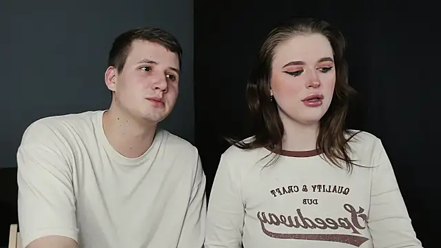 Snapshot of Pinku_kitsune chatting on 03/12/25, 10:07 Pinku kitsune online show from 03/12/25, 10:07