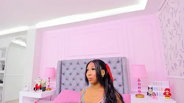 HaileeRoberts online show from 03/13/25, 12:13