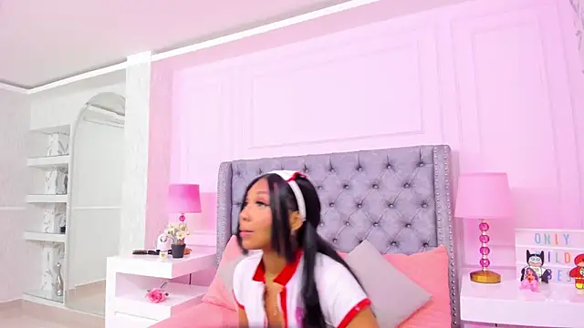 HaileeRoberts online show from 03/20/25, 12:11