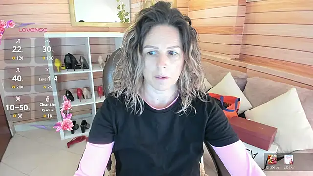 Victoria collins 1 online show from 05/07/26, 10:53