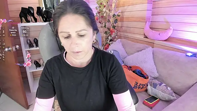 Victoria collins 1 online show from 06/07/26, 11:47