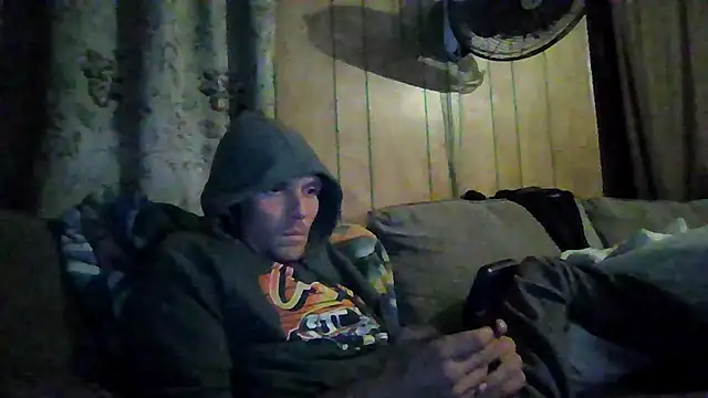 Snapshot of luke_thighwalker2469 chatting on 12/16/24, 07:48 luke thighwalker2469 online show from 12/16/24, 07:48