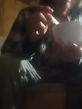 Snapshot of luke_thighwalker2469 chatting on 12/29/24, 01:06 luke thighwalker2469 online show from 12/29/24, 01:06