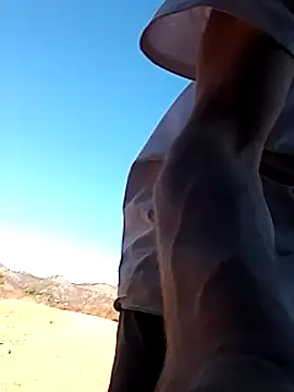 Snapshot of luke_thighwalker2469 chatting on 01/15/25, 09:09 luke thighwalker2469 online show from 01/15/25, 09:09