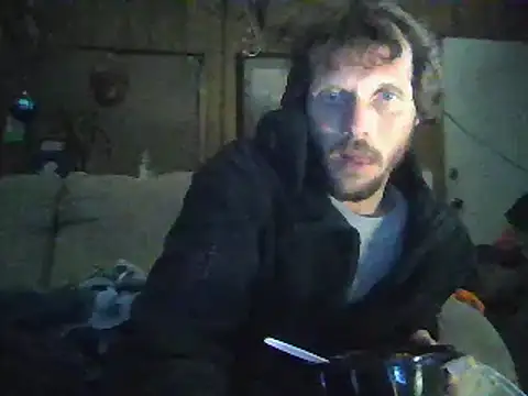 Snapshot of luke_thighwalker2469 chatting on 02/08/25, 02:04 luke thighwalker2469 online show from 02/08/25, 02:04