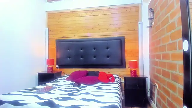 Dulcex69 online show from 03/01/25, 01:40