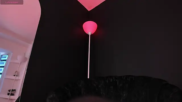 Snapshot of ALICEPOIXXXON chatting on 01/14/25, 01:28 ALICEPOIXXXON online show from 01/14/25, 01:28