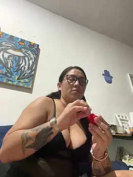RenataMex online show from 03/15/25, 11:39
