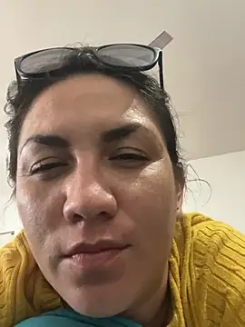RenataMex online show from 03/18/25, 08:04