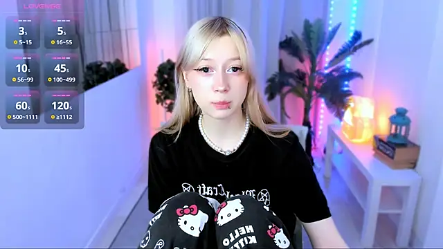SaintGirl online show from 02/09/25, 03:12