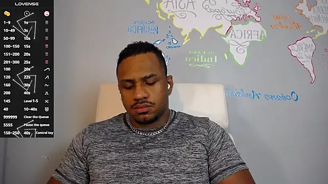 Snapshot of JhonBlacke chatting on 02/14/25, 01:18 JhonBlacke online show from 02/14/25, 01:18