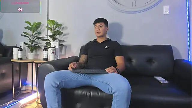Cristopher strong online show from 06/02/26, 01:35