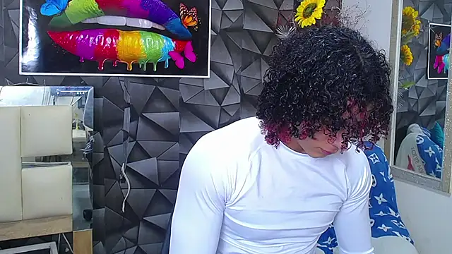 Snapshot of Demitryo chatting on 01/07/25, 05:22 Demitryo online show from 01/07/25, 05:22