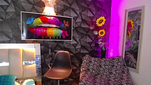 Snapshot of Demitryo chatting on 01/30/25, 07:29 Demitryo online show from 01/30/25, 07:29