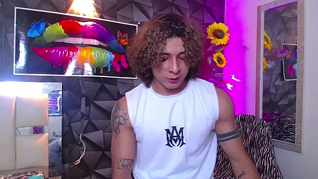 Snapshot of Demitryo chatting on 03/02/25, 03:13 Demitryo online show from 03/02/25, 03:13