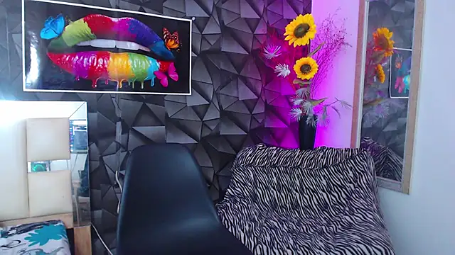 Snapshot of Demitryo chatting on 03/11/25, 02:43 Demitryo online show from 03/11/25, 02:43