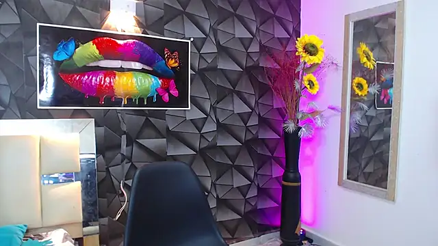 Snapshot of Demitryo chatting on 03/16/25, 02:43 Demitryo online show from 03/16/25, 02:43