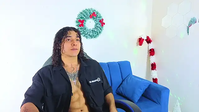 Snapshot of Demitryo chatting on 11/26/25, 03:07 Demitryo online show from 11/26/25, 03:07