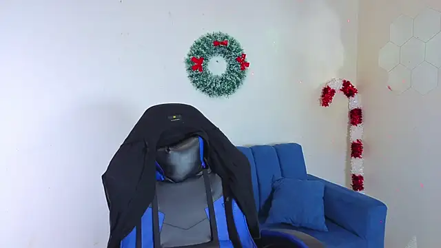 Snapshot of Demitryo chatting on 12/05/25, 05:16 Demitryo online show from 12/05/25, 05:16