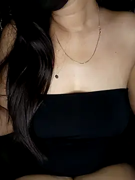 Snapshot of Ms_Neera chatting on 04/12/26, 07:52 Ms Neera online show from 04/12/26, 07:52