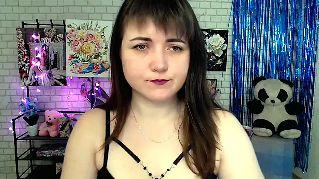 Darina M  online show from 03/20/25, 05:24