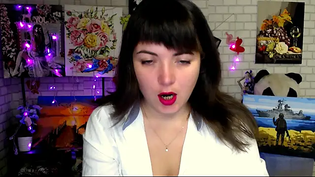 Darina M  online show from 10/15/25, 04:34