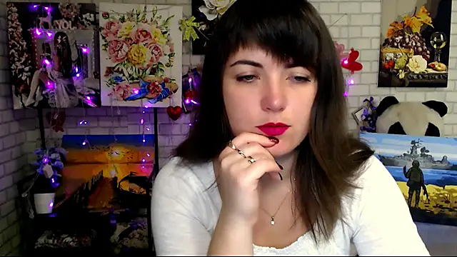 Darina M  online show from 10/16/25, 04:35