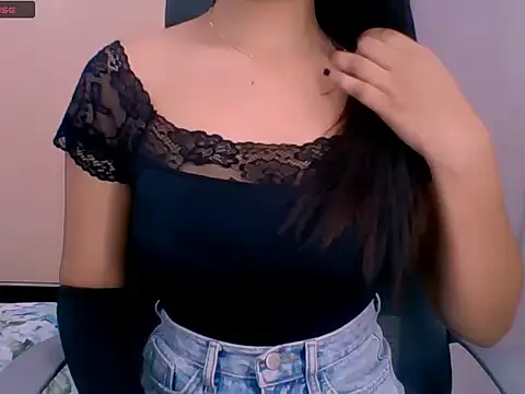 Nicole-wallace online show from 10/07/25, 04:37