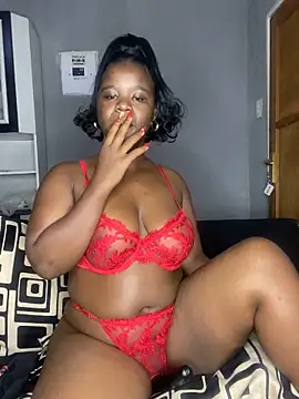 Snapshot of DarkBerry87 chatting on 02/19/25, 07:27 DarkBerry87 online show from 02/19/25, 07:27