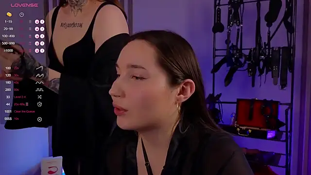 Snapshot of domDani_subMay chatting on 02/01/25, 08:37 domDani subMay online show from 02/01/25, 08:37