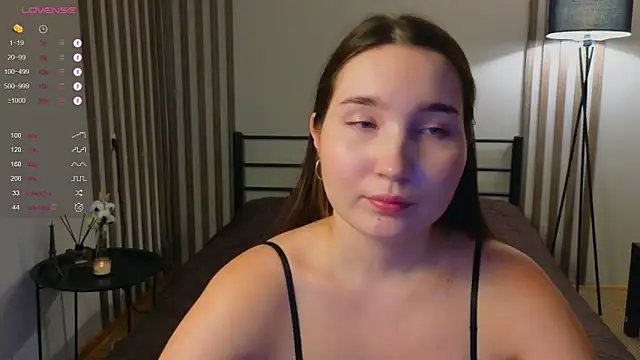 Snapshot of domDani_subMay chatting on 09/11/25, 04:40 domDani subMay online show from 09/11/25, 04:40