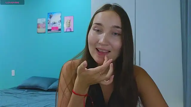 Snapshot of domDani_subMay chatting on 03/16/26, 11:58 domDani subMay online show from 03/16/26, 11:58