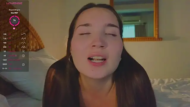 Snapshot of domDani_subMay chatting on 04/25/26, 09:23 domDani subMay online show from 04/25/26, 09:23