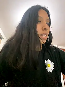 Snapshot of melody2429 chatting on 12/01/25, 05:12 melody2429 online show from 12/01/25, 05:12