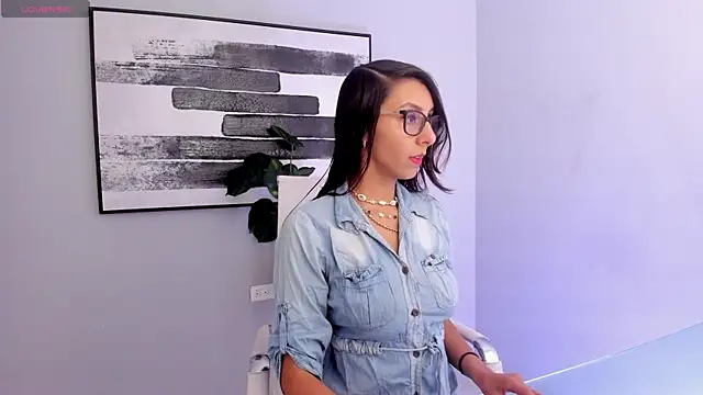 luna willians online show from 03/05/25, 12:11