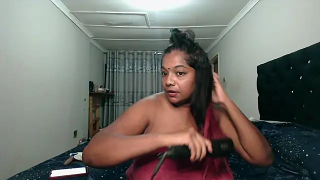 Indianmayaxoxo online show from 03/04/25, 07:22