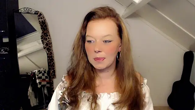 roxanna24 online show from 03/14/26, 09:09