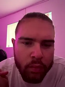 Snapshot of Comfortable_Bite chatting on 10/28/25, 12:36 Comfortable Bite online show from 10/28/25, 12:36