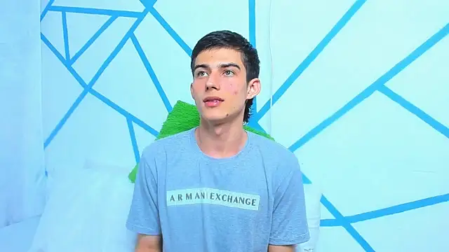 Snapshot of liam_scott77 chatting on 12/07/24, 04:14 liam scott77 online show from 12/07/24, 04:14