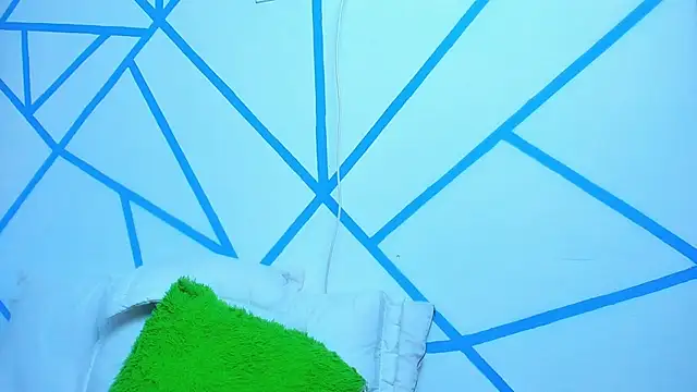 Snapshot of liam_scott77 chatting on 12/13/24, 02:05 liam scott77 online show from 12/13/24, 02:05