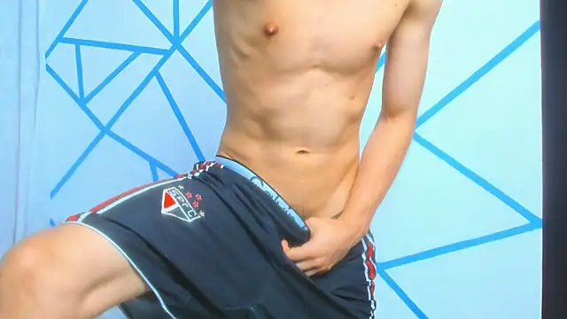 Snapshot of liam_scott77 chatting on 02/07/25, 12:09 liam scott77 online show from 02/07/25, 12:09