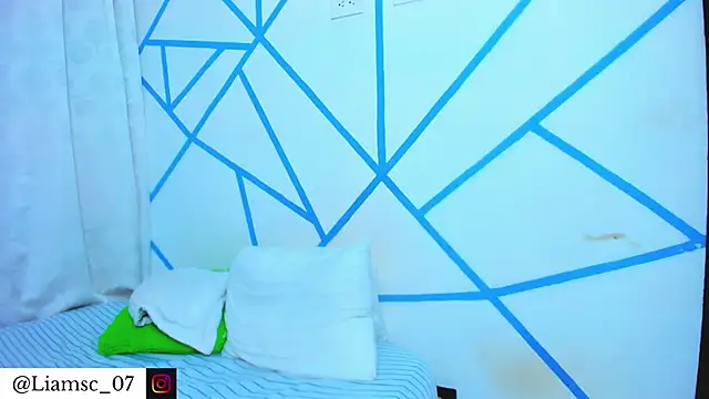 Snapshot of liam_scott77 chatting on 02/03/26, 02:53 liam scott77 online show from 02/03/26, 02:53