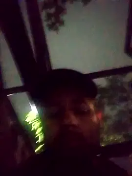 Snapshot of mis312 chatting on 03/18/25, 04:04 mis312 online show from 03/18/25, 04:04