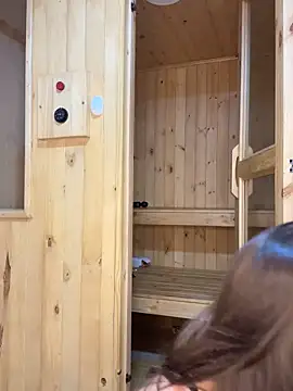 Barbielatinas online show from 11/23/25, 03:50