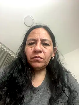 Freya Artemisa online show from 10/03/25, 05:43