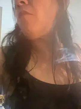 Freya Artemisa online show from 12/19/25, 08:38